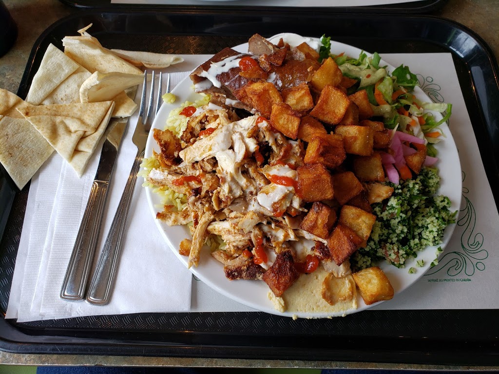 Restaurant Oli Shish Taouk | 2670 Rue Galt O, Sherbrooke, QC J1K 2X2, Canada | Phone: (819) 821-2494