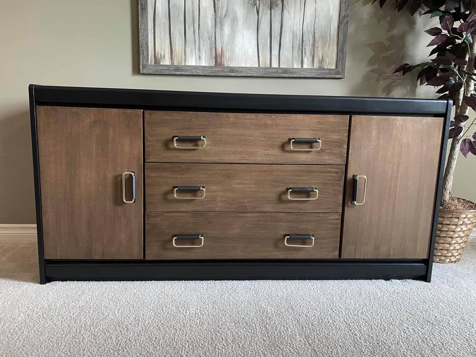 Bezaleel Furniture | 4919 56 Ave, Lamont, AB T0B 2R0, Canada | Phone: (780) 932-1572