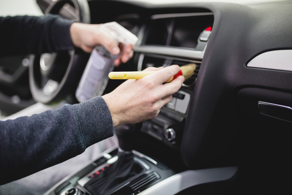 I wash your car | L2h0k8, Niagara Falls, ON L2H 0K8, Canada | Phone: (289) 969-0402