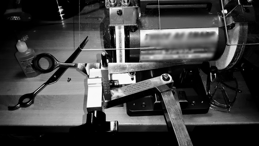 Vince Sharpening | 64 Walnut St W, Omemee, ON K0L 2W0, Canada | Phone: (705) 930-7882