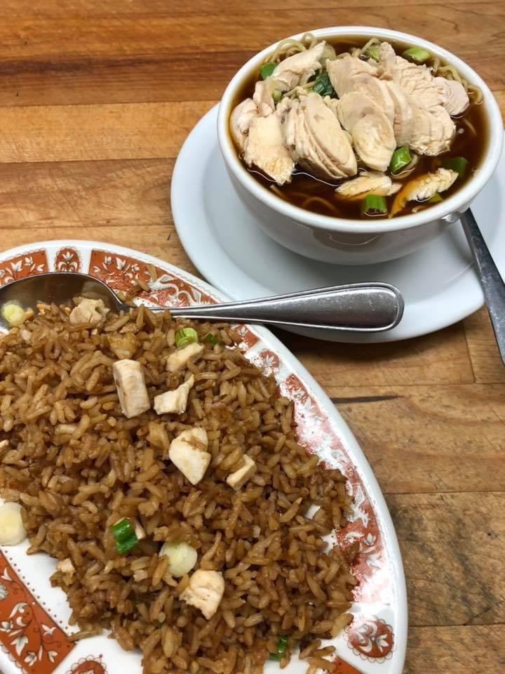 House Of Fong Restaurant | 52 Beckwith St, Carleton Place, ON K7C 2T2, Canada | Phone: (613) 257-5628