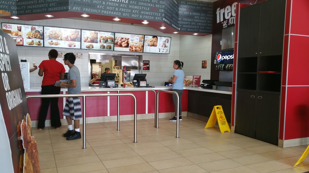 KFC | 4559 Hurontario St, Mississauga, ON L4Z 3L9, Canada | Phone: (905) 712-1914