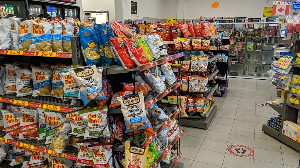 G&Gs Travel Plaza | 35 Lone Pine Rd, Georgian Bay, ON L0K 1E0, Canada | Phone: (705) 538-0111