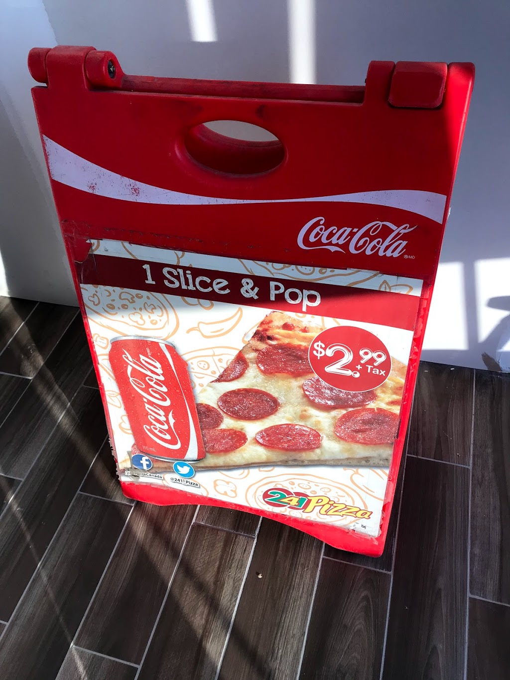 241 Pizza | 2291 Kipling Ave, Etobicoke, ON M9N 4L6, Canada | Phone: (416) 241-0241