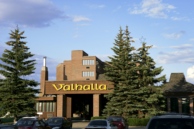 Valhalla Inn Hotel | 1 Valhalla Inn Rd, Thunder Bay, ON P7E 6J1, Canada | Phone: (807) 577-1121