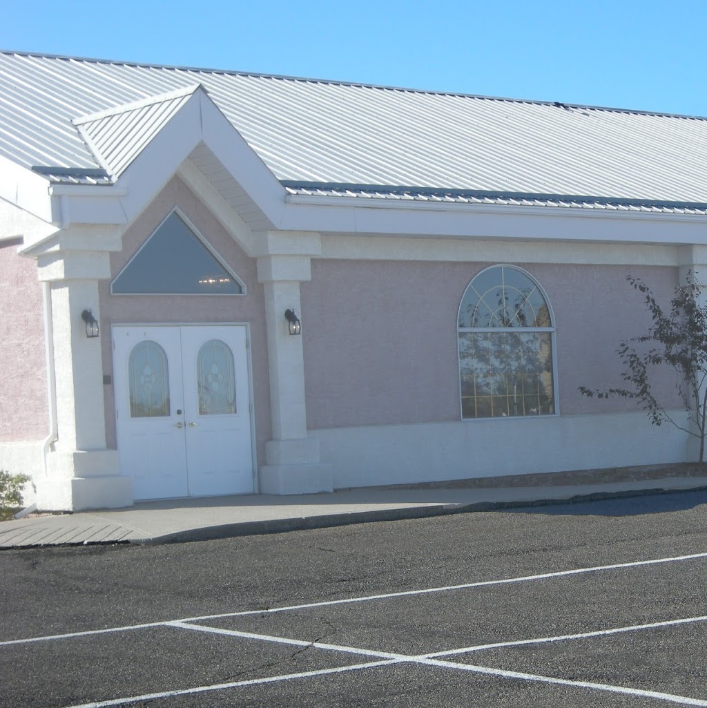 Snodgrass Funeral Home Ltd | 200 Woodgate Rd, Okotoks, AB T1S 1L2, Canada | Phone: (403) 938-3111