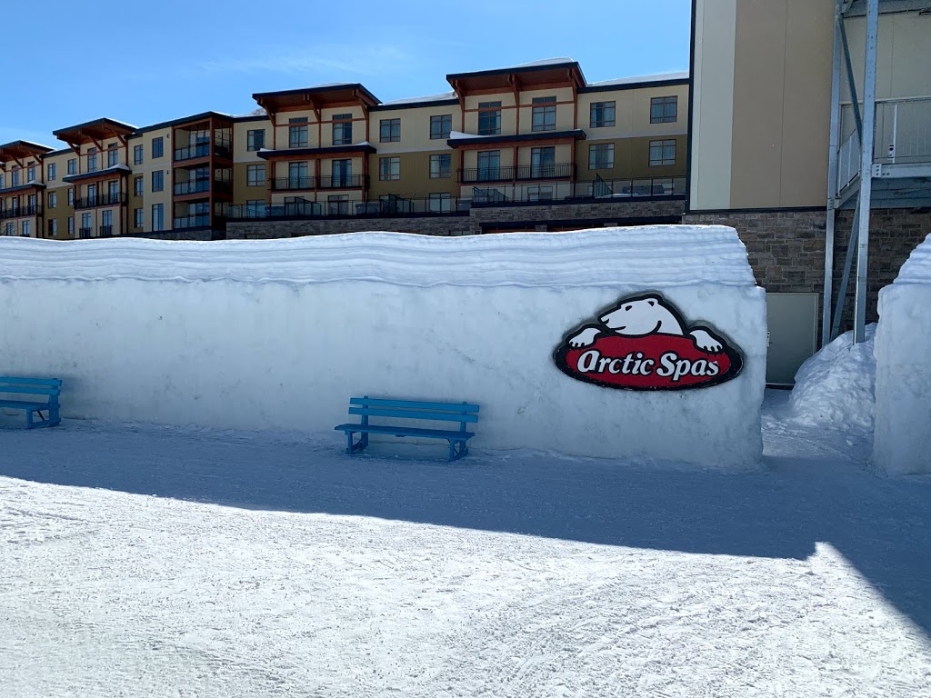 Hôtel de Glace | 1860 Boulevard Valcartier, Saint-Gabriel-de-Valcartier, QC G0A 4S0, Canada | Phone: (418) 844-2200