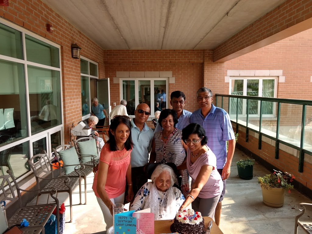 Chartwell Woodhaven Long Term Care Residence | 380 Church St, Markham, ON L6B 1E1, Canada | Phone: (905) 472-3320