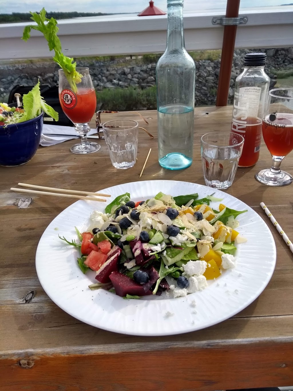 La Marina Resto Bar | 20 Rue des Pionniers O, Saint-Jean-Port-Joli, QC, Canada | Phone: (418) 919-3147