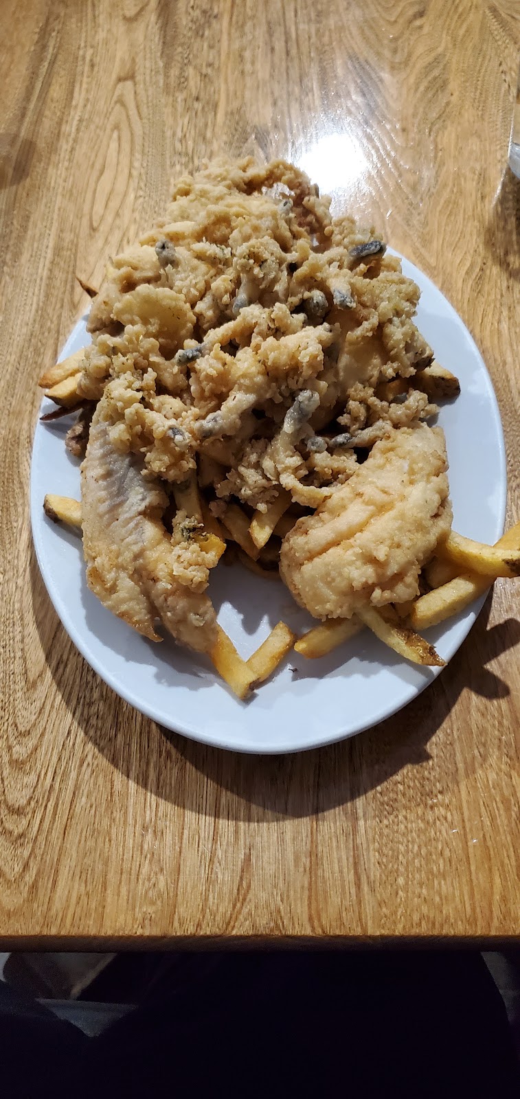 Scotts Fish & Chips | 7165 Nova Scotia Trunk 1, Coldbrook, NS B4R 1A2, Canada | Phone: (902) 678-8258