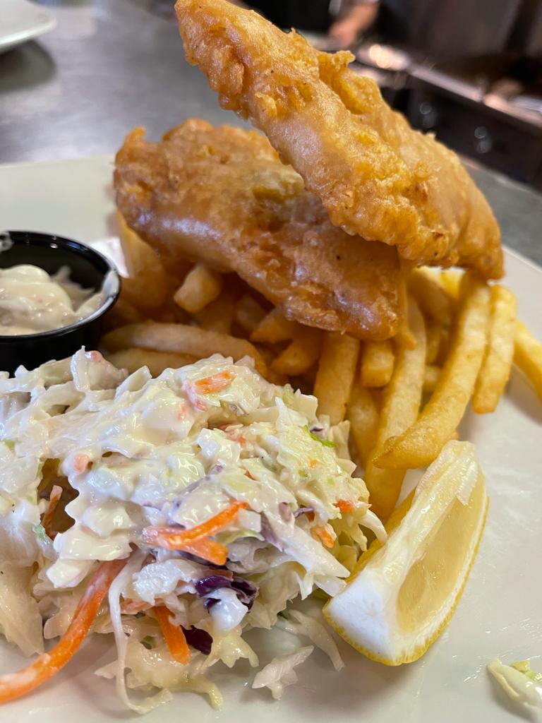 The Hitchin Post Bar & Grill | 4405 AB-2A, Ponoka, AB T4J 1J8, Canada | Phone: (403) 783-3800