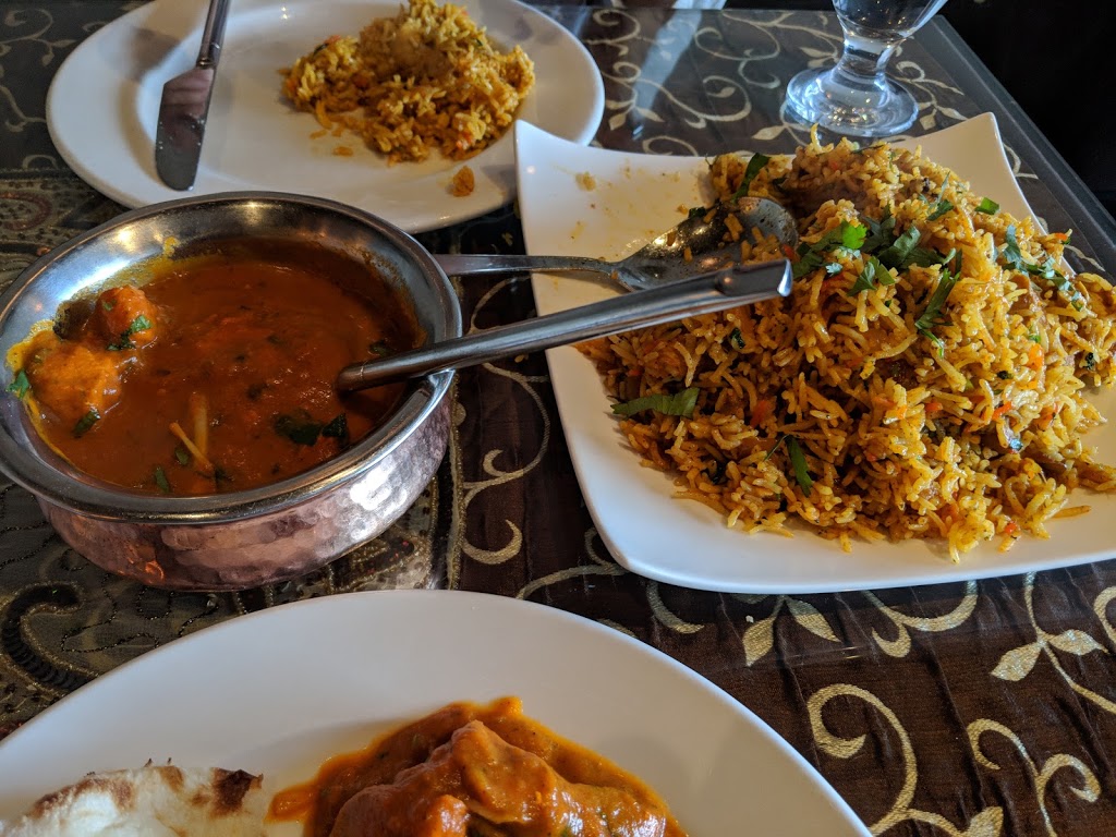 Mumbai Masala Restaurant | 333 Brooksbank Ave #770, North Vancouver, BC V7J 3V8, Canada | Phone: (604) 984-8888