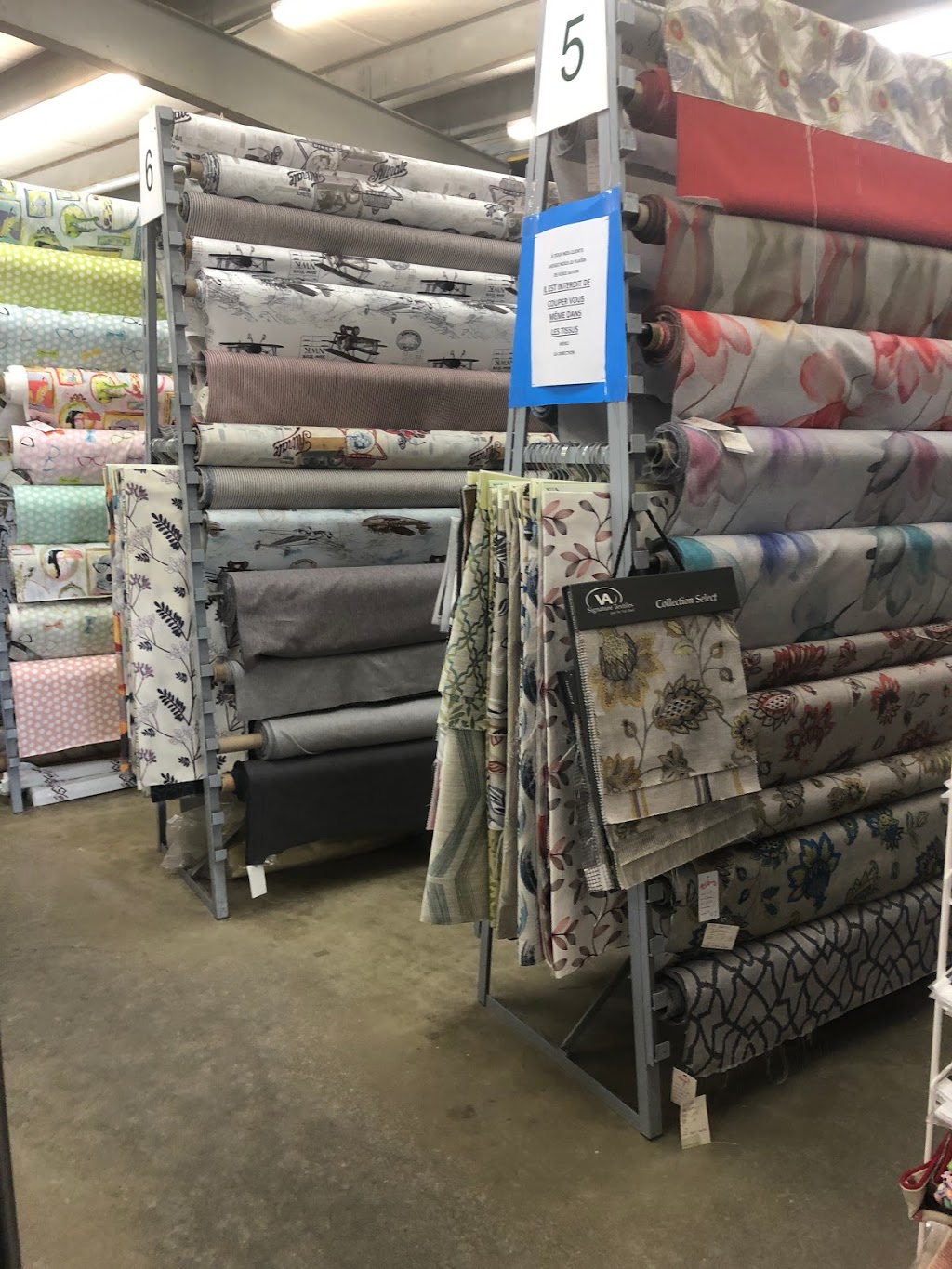 Fabrics Roger & Son | 17975 Rue Charles, Mirabel, QC J7J 1H9, Canada | Phone: (450) 435-5124