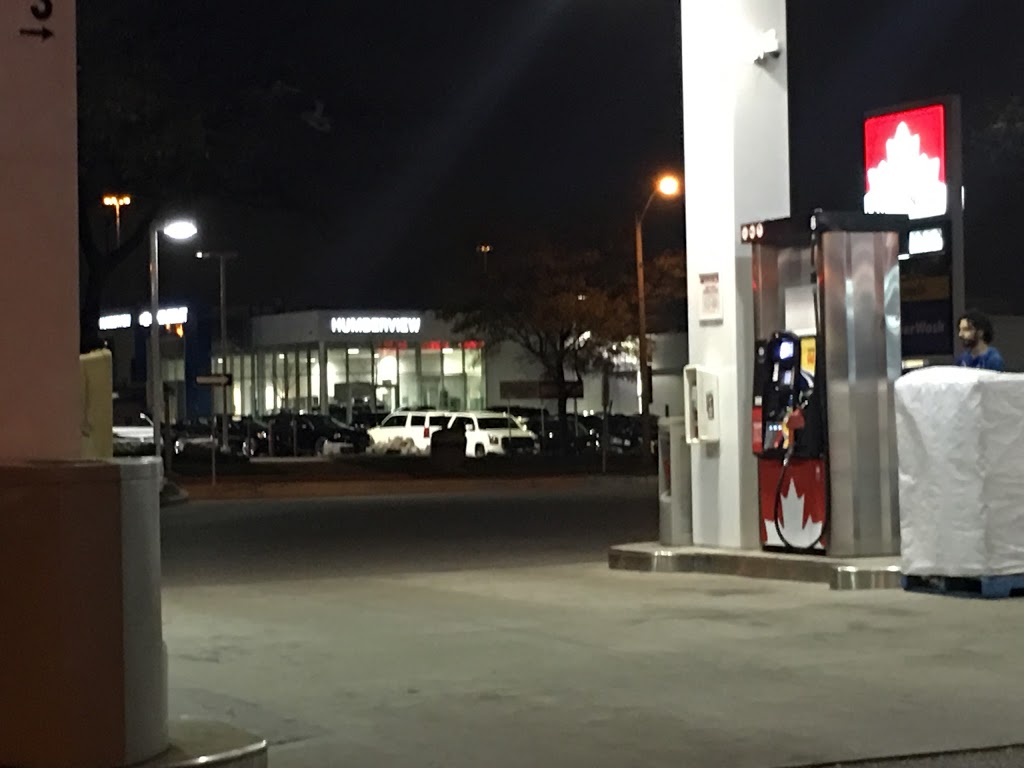 Petro-Canada | 1640 The Queensway, Etobicoke, ON M8Z 1V1, Canada | Phone: (416) 251-0357