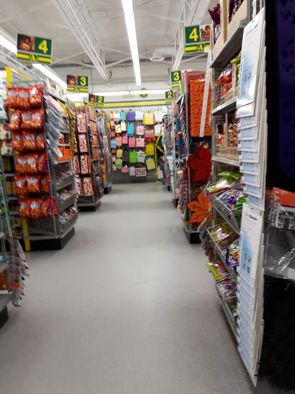 Dollarama | 1020 Sherwood Dr, Sherwood Park, AB T8A 2G4, Canada | Phone: (780) 449-2428