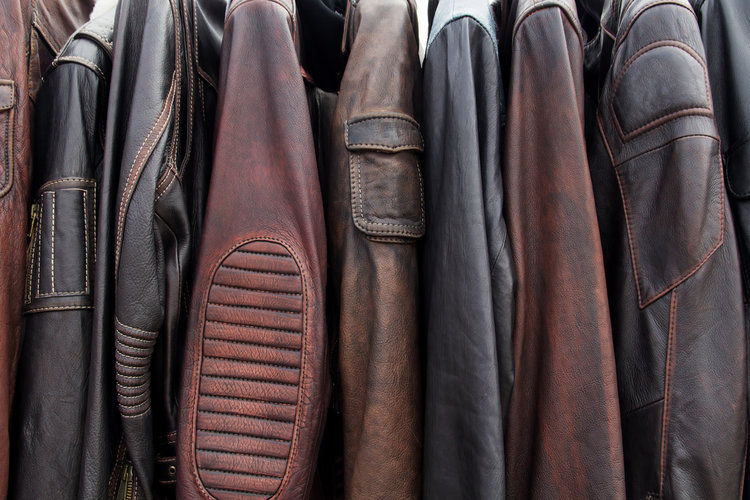 Tuesdays Fine Dry Cleaners | 2396 W 4th Ave, Vancouver, BC V6K 1P1, Canada | Phone: (604) 733-4613