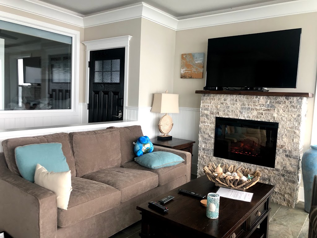 Sooke Point | 1000 Silver Spray Dr, Sooke, BC V9Z 1A8, Canada | Phone: (250) 642-0350