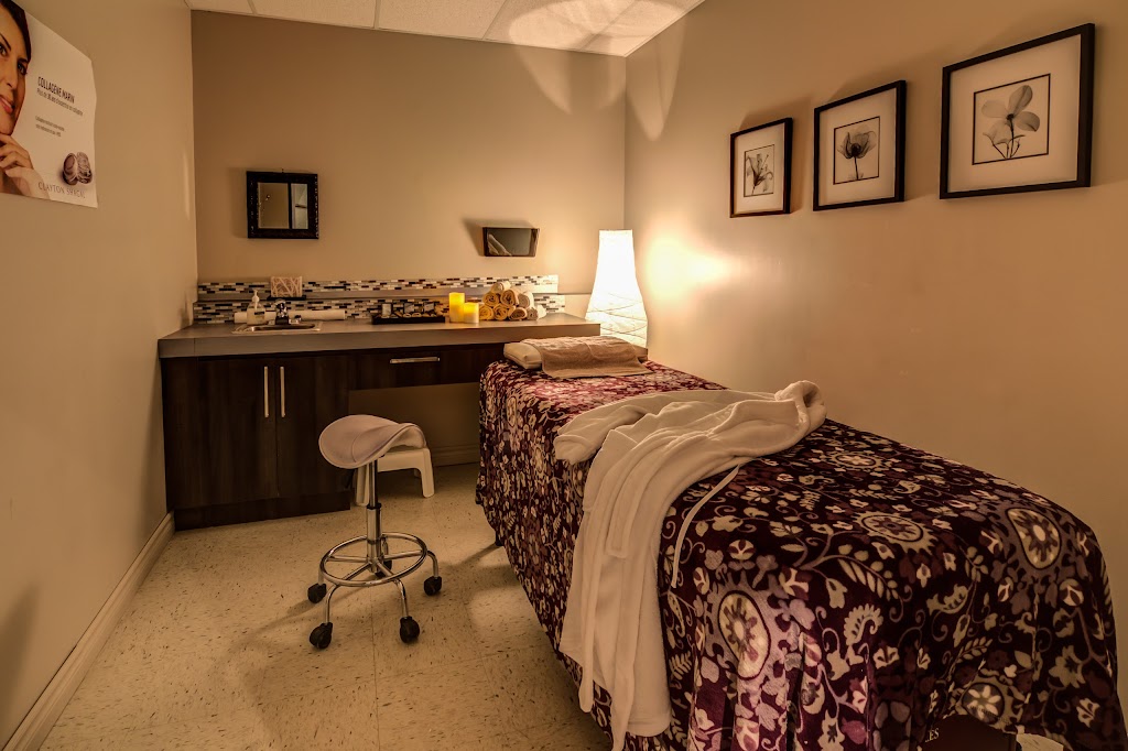 Détente Au Soleil DAlma | 963 Avenue du Pont N, Alma, QC G8B 7B6, Canada | Phone: (418) 668-1788