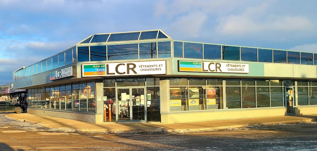 LCR Vêtements et Chaussures | 1915 Bd Talbot, Chicoutimi, QC G7H 7Y4, Canada | Phone: (418) 543-2477