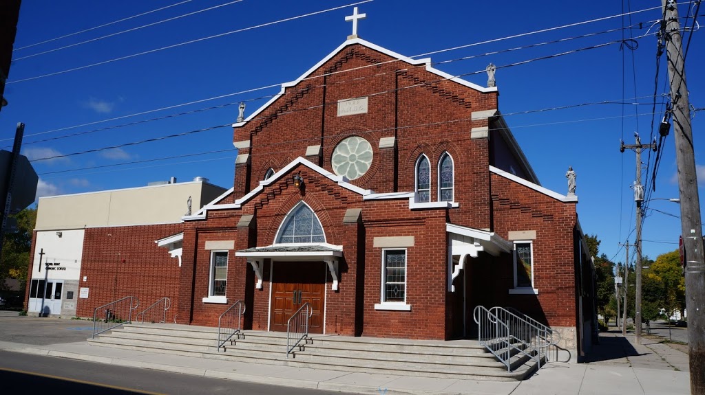 Sacred Heart Church | 98 Alice St, Guelph, ON N1E 2Z8, Canada | Phone: (519) 822-8944