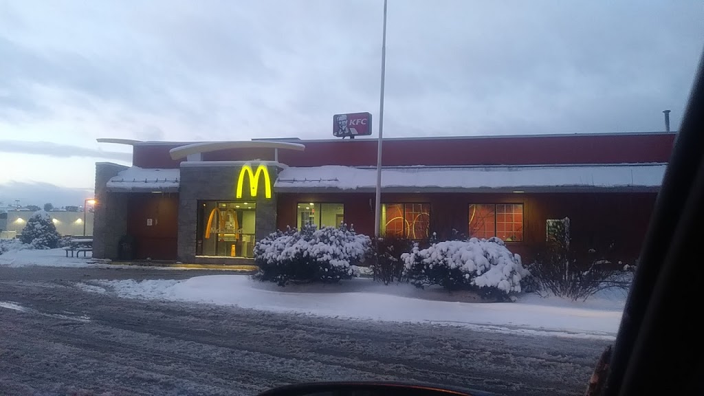 McDonalds | 160 Main St, Sussex, NB E4E 3E2, Canada | Phone: (506) 432-6677