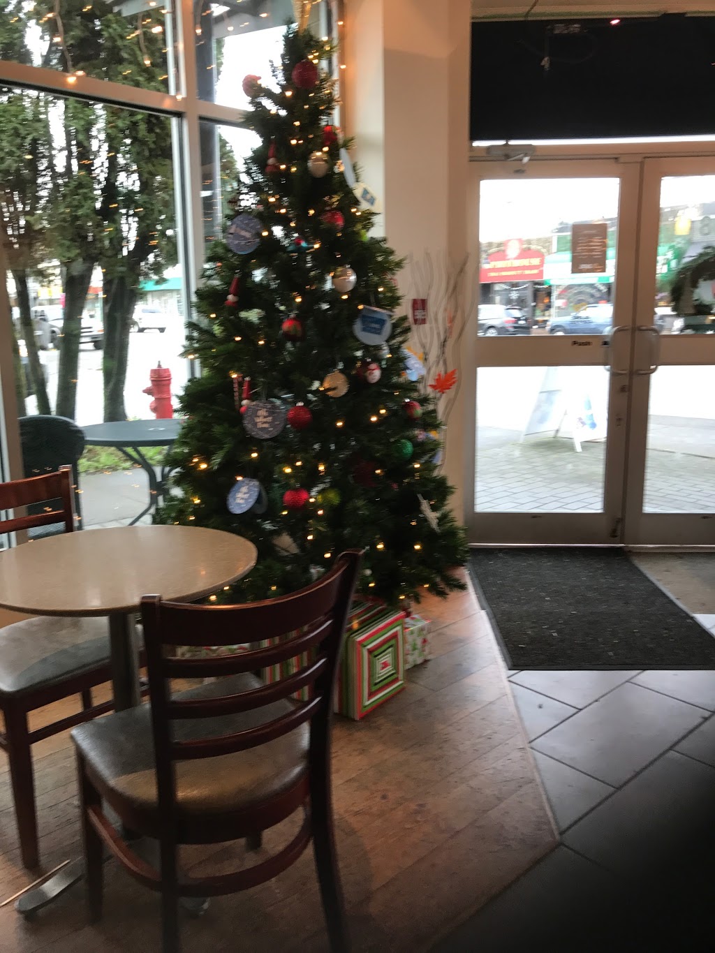 Blenz Coffee | 4198 Main St, Vancouver, BC V5V 3P7, Canada | Phone: (604) 428-2533