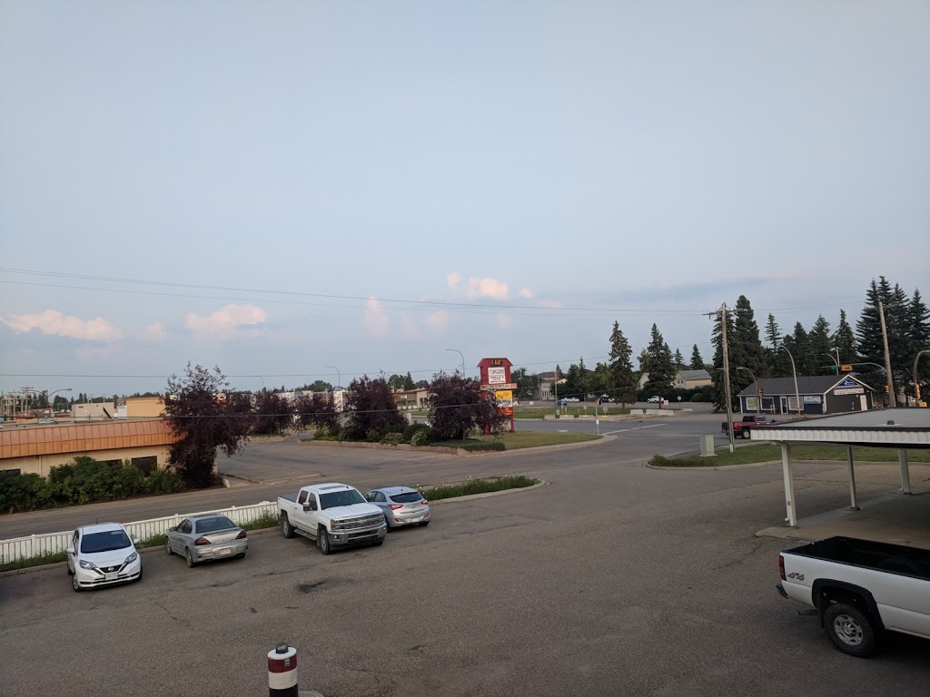 Siesta Motel | 5218 46 St, Olds, AB T4H 1B8, Canada | Phone: (403) 556-3376