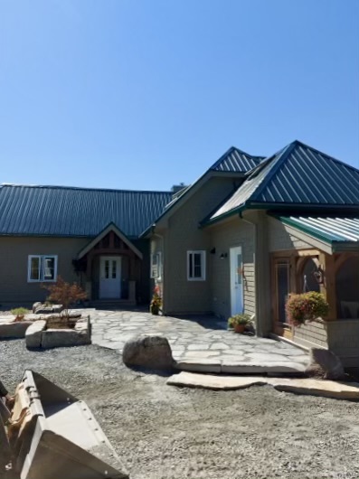 Ole Veteran Fisheries & Excavation | 2088 Shore Rd, Liverpool, NS B0T 1K0, Canada | Phone: (902) 350-6353