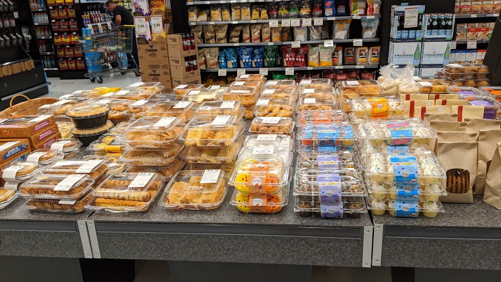 Buy-Low Foods - Burnaby Kings Crossing | 7380 Edmonds St, Burnaby, BC V3N 1A9, Canada | Phone: (604) 524-6188