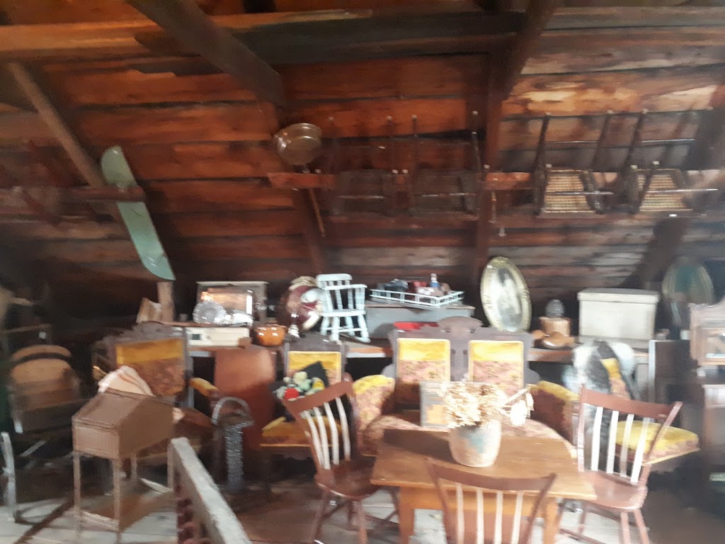 Antiquites Benoit Rochefort | 440 Rang des Érables, Sainte-Eulalie, QC G0Z 1E0, Canada | Phone: (819) 225-4454