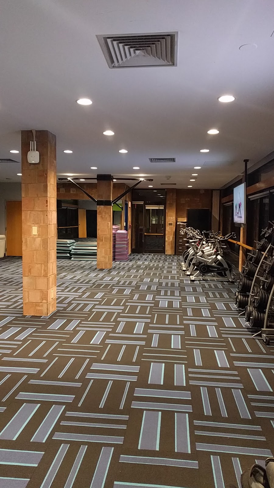 Richmond Aerobics Room | Buffalo, NY 14228, USA