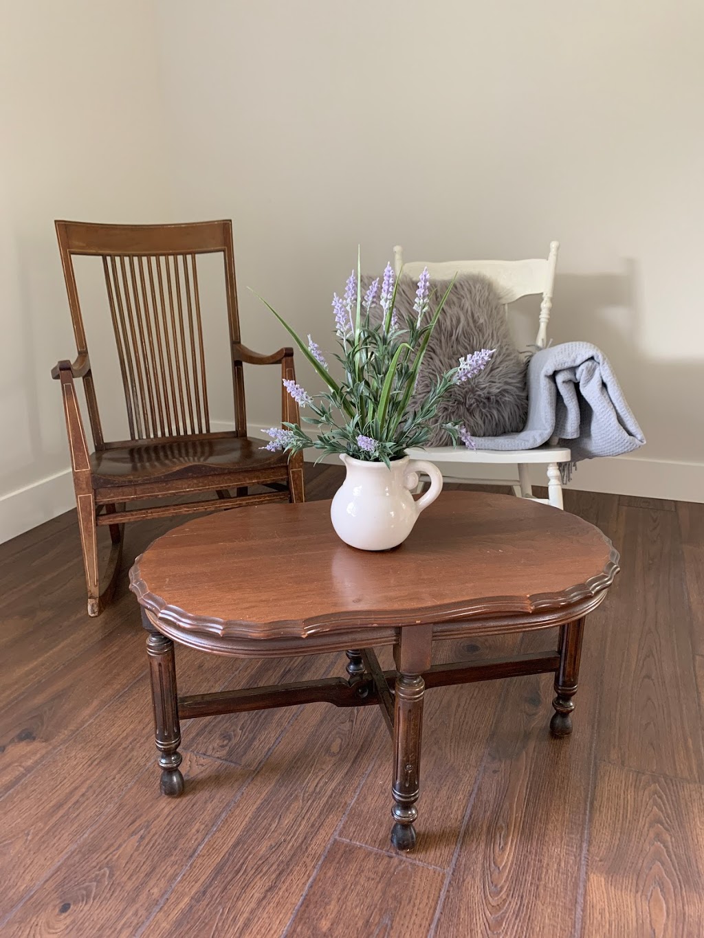 Song Birds Bed & Breakfast | 3828 Parri Rd, Sorrento, BC V0E 2W1, Canada | Phone: (604) 992-2010