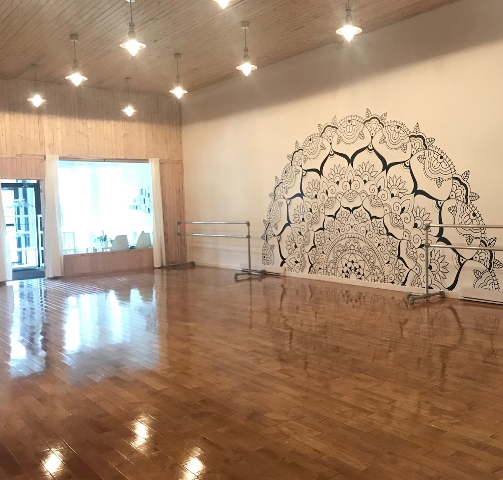 academie de danse viridiana | 1154 Av Victoria, LeMoyne, QC J4R 1R1, Canada | Phone: (514) 663-1255