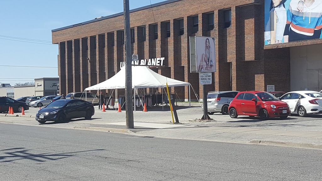 Urban Planet | 130 Orfus Rd, North York, ON M6A 1L9, Canada | Phone: (416) 783-0905