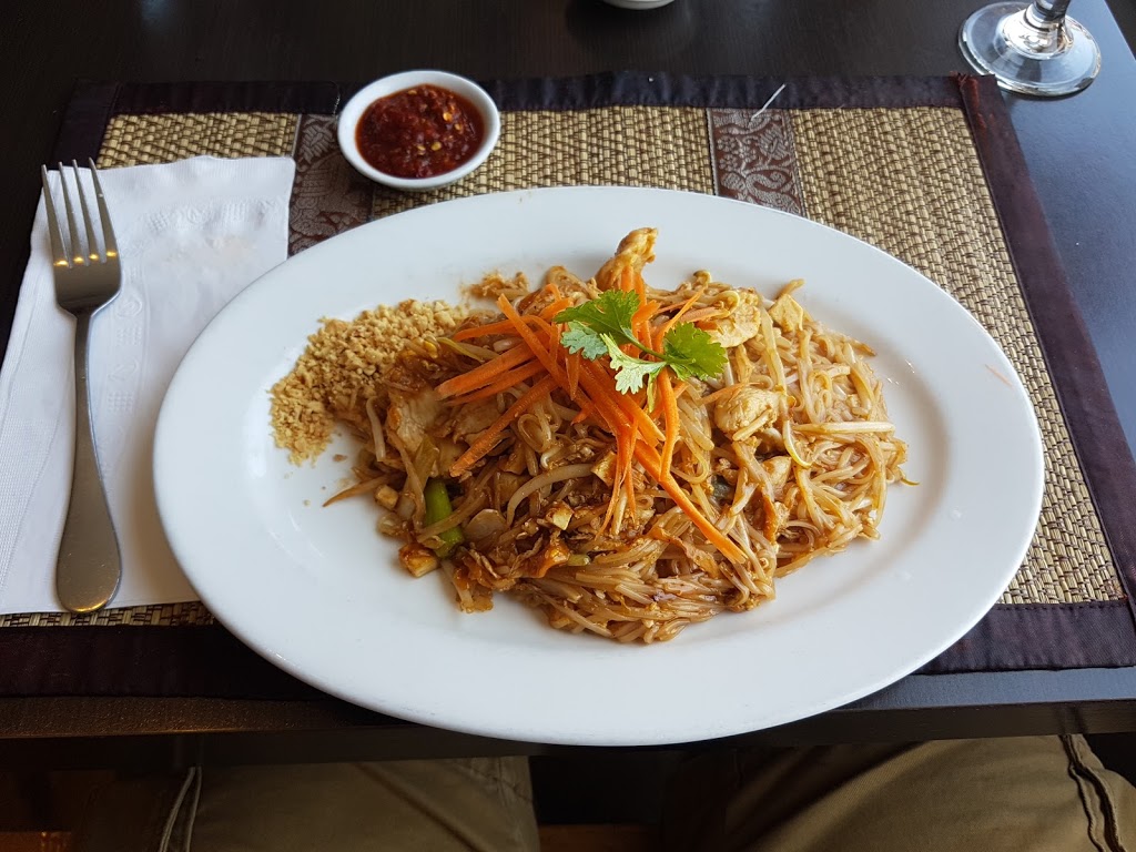 Exeter Thai Cusine | 1S7, 365 Main St S, Exeter, ON N0M 1S0, Canada | Phone: (519) 235-3737