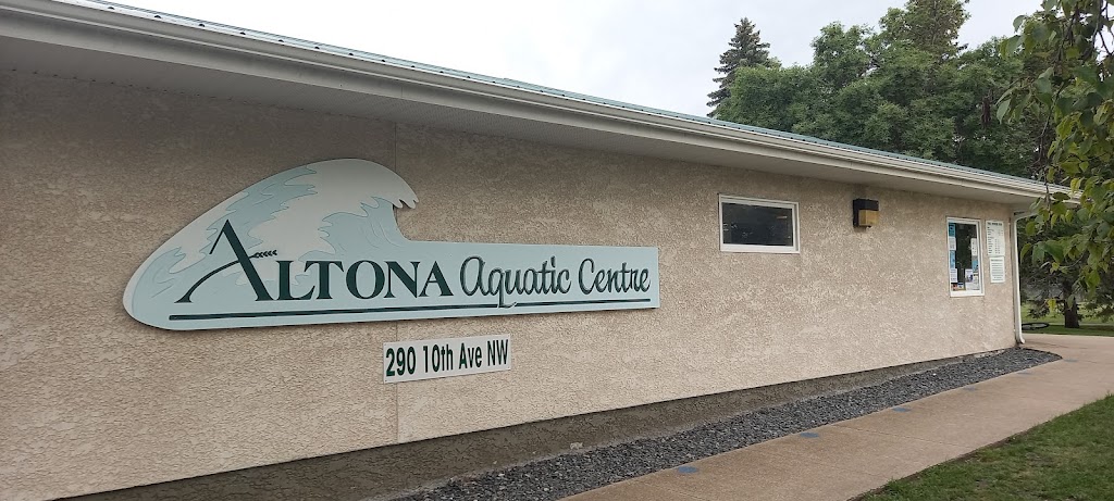 Altona Aquatic Centre | point of interest | 10 Ave NW, Altona, MB R0G 0B0, Canada | 2043245288 OR +1 204-324-5288
