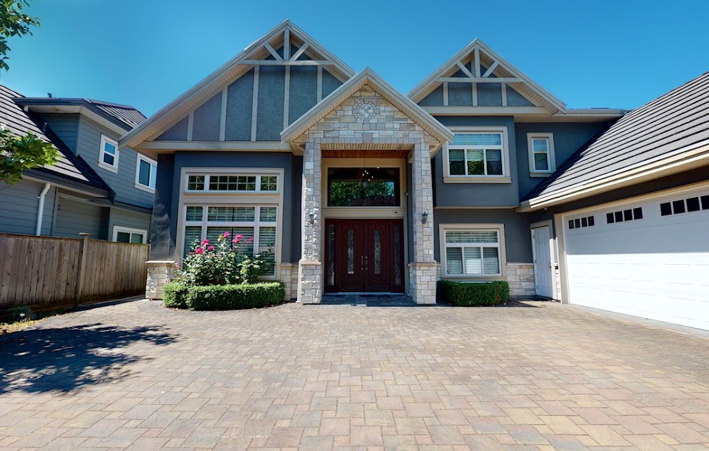 Premiere Suites | 8151 Elsmore Rd, Richmond, BC V7C 1Z9, Canada | Phone: (888) 575-7808