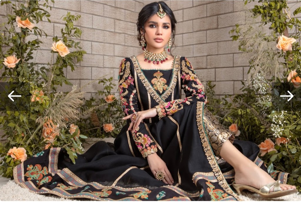 Sohos fashion store | 301 Oxford St W #22, London, ON N6H 1S9, Canada | Phone: (289) 971-9310