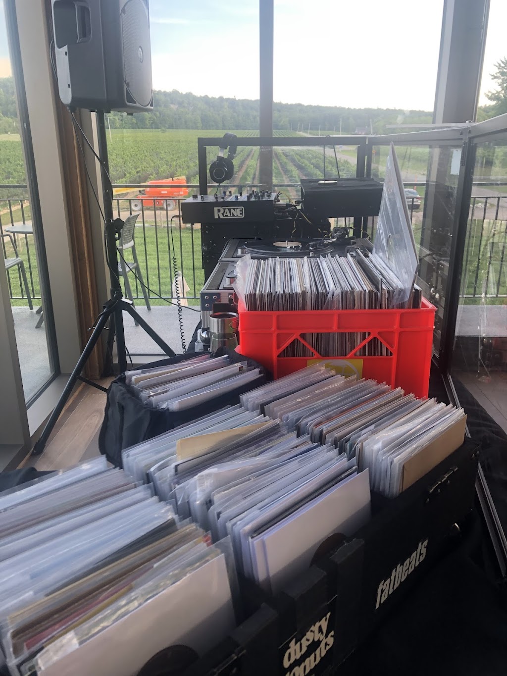 DJ Tanners DJ / VJ Services | 91 Sawmill Rd, St. Catharines, ON L2S 3K4, Canada | Phone: (905) 321-3275