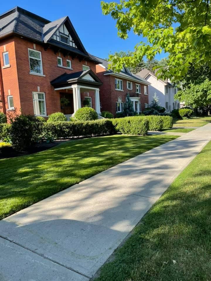 Green Landscaping | 330 Rue Mondoux, Gatineau, QC J8P 5X6, Canada | Phone: (819) 904-0658