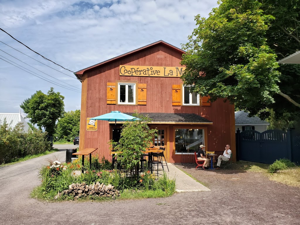 Coopérative La Mauve | 348 Rue Principale, Saint-Vallier, QC G0R 4J0, Canada | Phone: (418) 884-2888