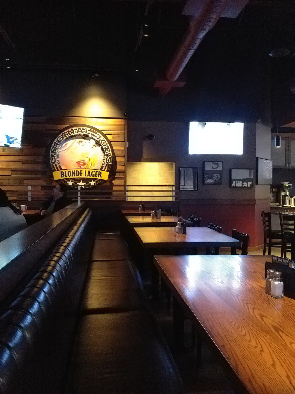 Original Joes Restaurant & Bar | 839 51st Street East, Saskatoon, SK S7K 5C6, Canada | Phone: (306) 954-2515
