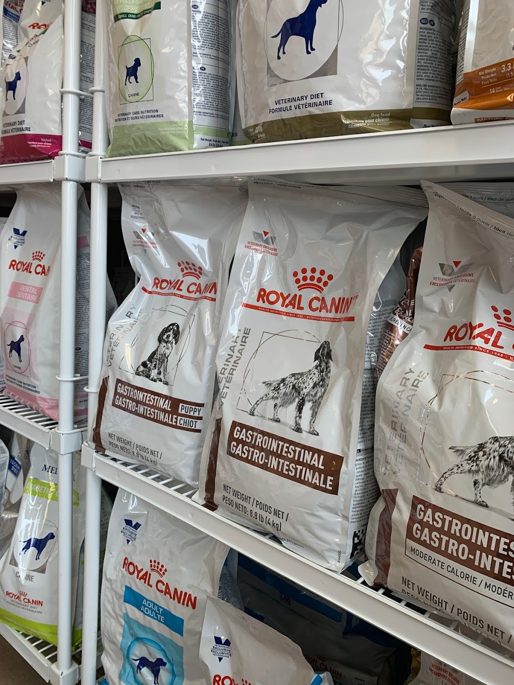 Red Deer Veterinary Clinic | 7101 50 Ave Unit 190, Red Deer, AB T4N 4E4, Canada | Phone: (403) 346-3937