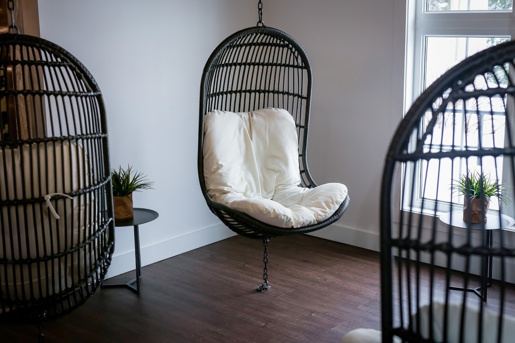 AX Hotel | 860 Rue Lalonde, Mont-Tremblant, QC J8E 1A1, Canada | Phone: (888) 429-6000