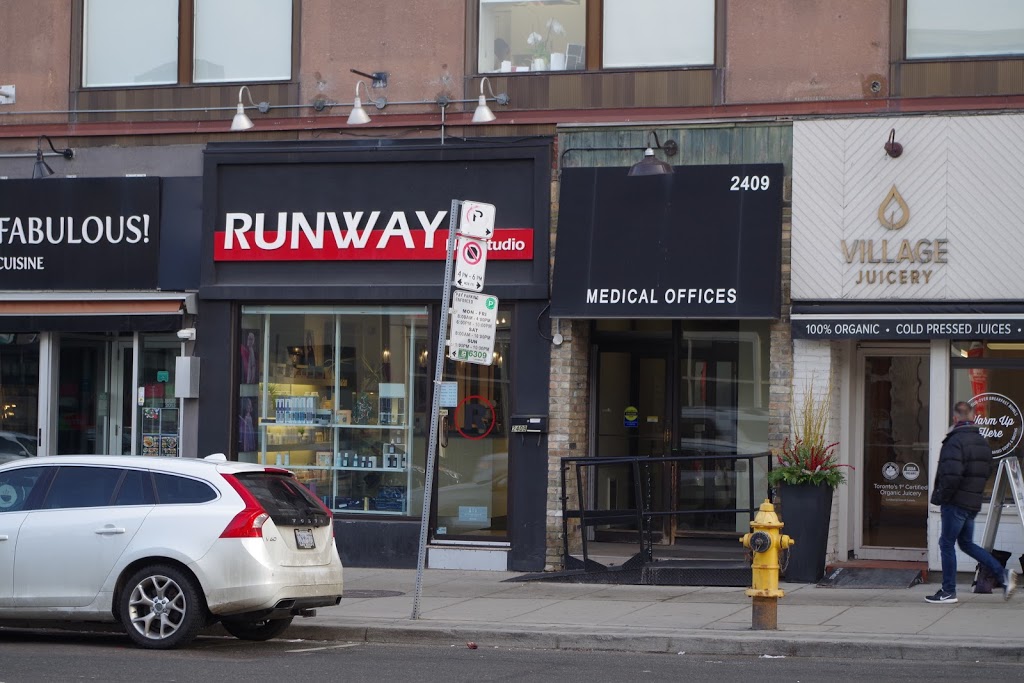 Lawrence Park Medical | 2409 Yonge St Suite 301, Toronto, ON M4P 2E7, Canada | Phone: (416) 785-5001