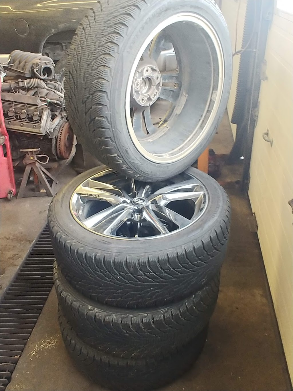 Auto Works Niagara | 6785 Cropp St, Niagara Falls, ON L2E 7E4, Canada | Phone: (905) 358-6404