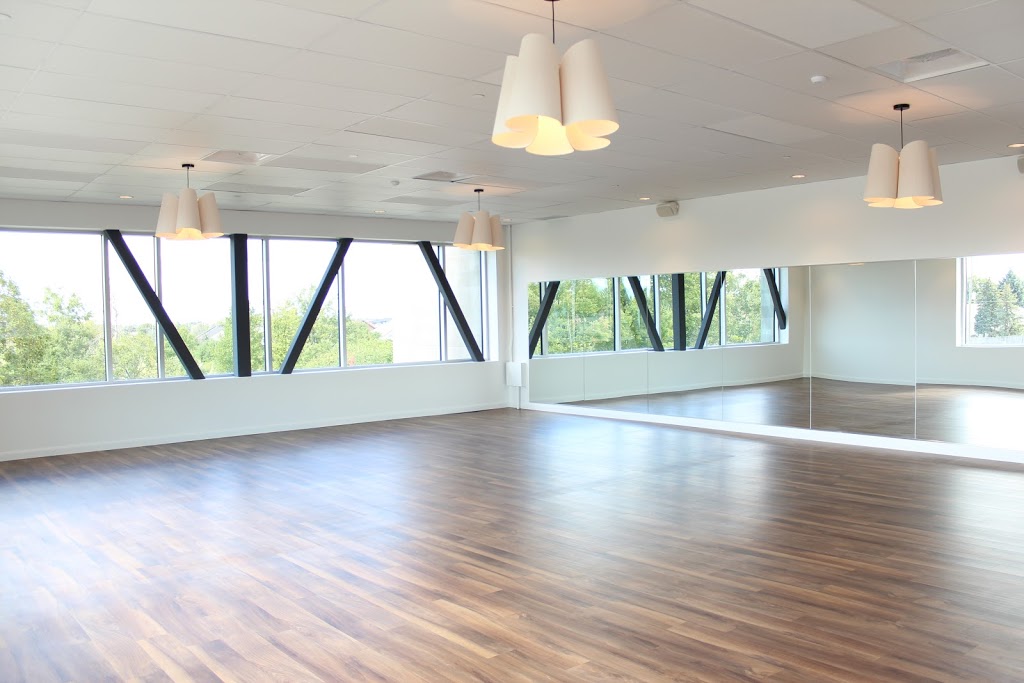 Yogatown | 34 Highbury Park Dr Unit 7, Nepean, ON K2J 6K8, Canada | Phone: (613) 823-0003