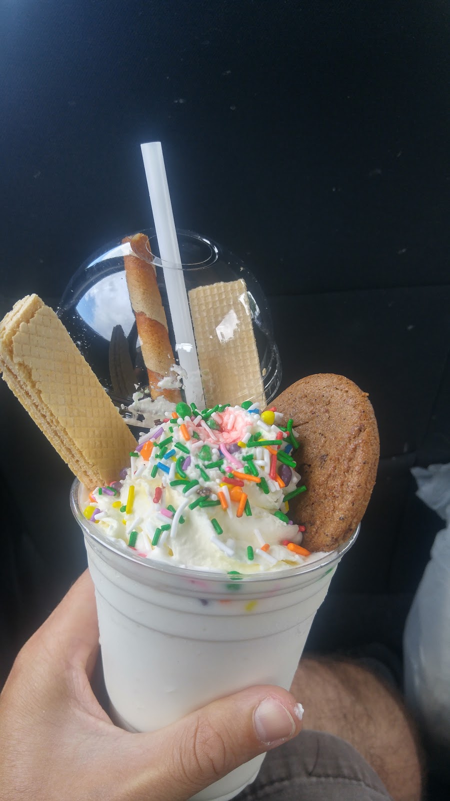 Sweet C Bakery | 1171 Kildare Avenue East B, Winnipeg, MB R2C 5C1, Canada | Phone: (204) 505-5030
