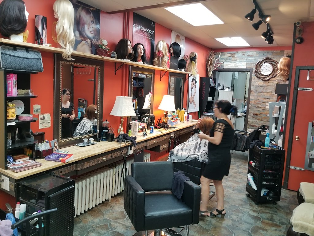 Boutik Nicole | 539 Rue Principale, Lachute, QC J8H 1Y6, Canada | Phone: (450) 562-4249