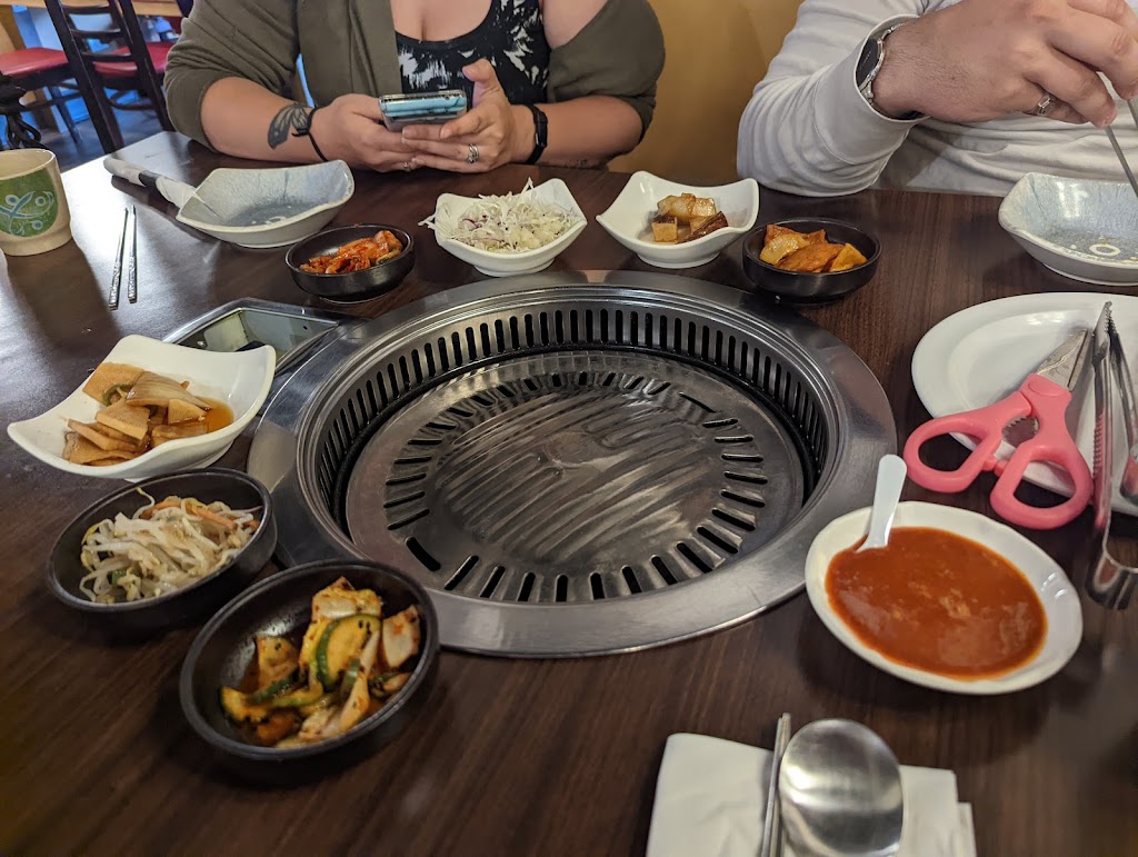 Seoul Korean BBQ | 4336 Macleod Trail SW, Calgary, AB T2G 0A4, Canada | Phone: (403) 243-7970